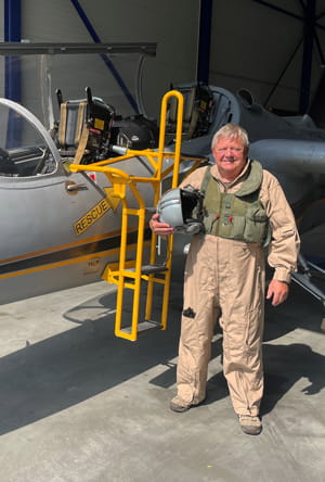 Torben-next-to-aircraft