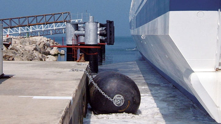 Marine-Fender-System