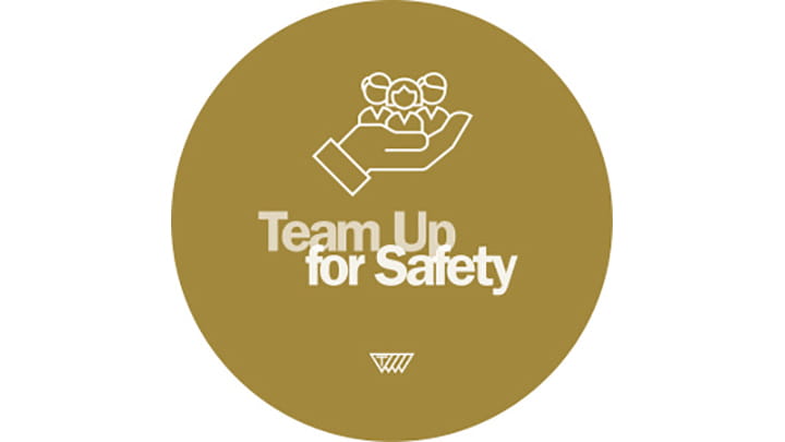 Safety_training_circle_405