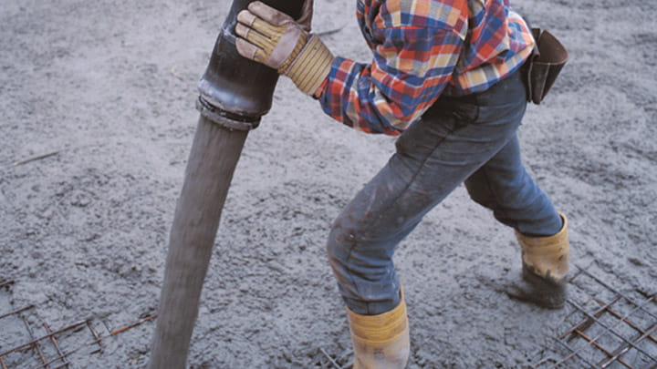 Construction-Equipment-Designed-to-maximize-uptime-and-efficiency
