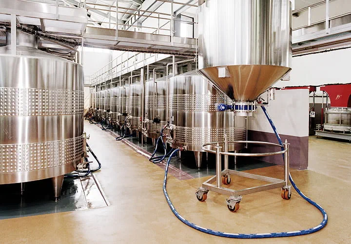 Citerdial liquid foodstuff transfer