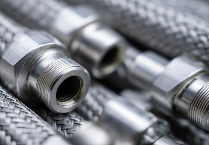 Metal-hose-assemblies