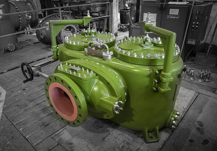 dual-swing-gate-strainer