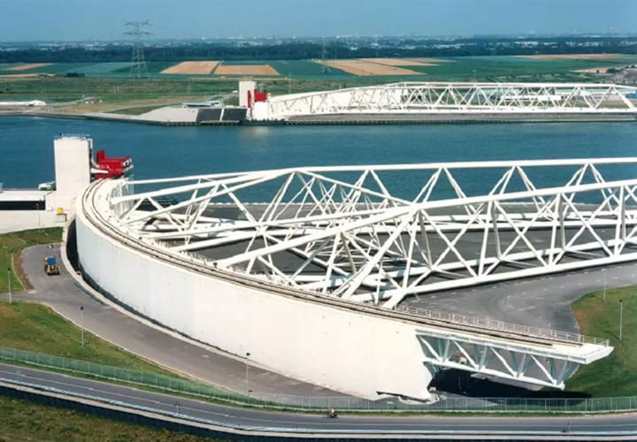 Headbanner_Water-management-system