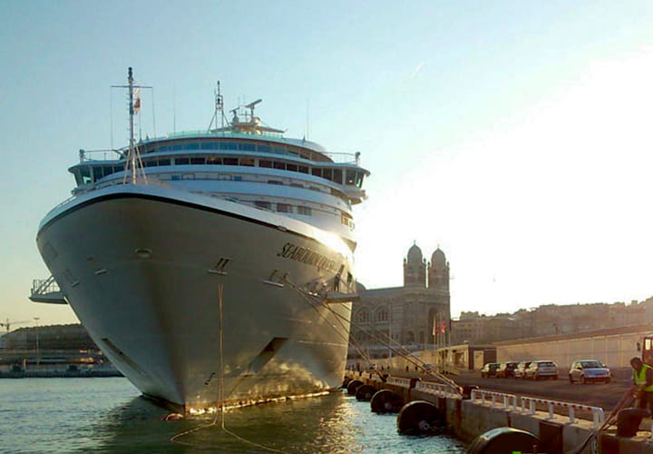 Cruiseship foam fenders