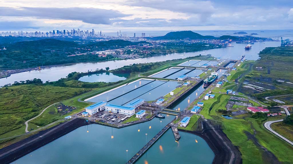Trelleborg-launches-SafePilot-P3-for-Panama-Canal-transits
