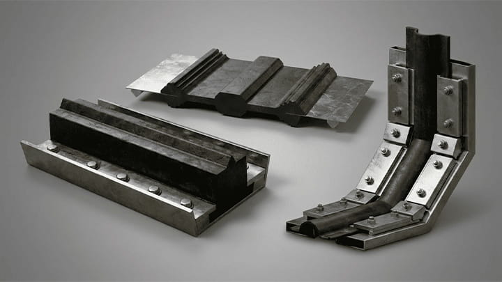 Gina-Omega-Waterstop-with-clamping
