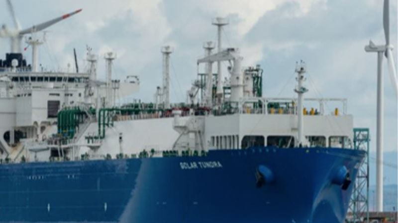 Equipment-for-LNG-terminal-in-the-Italian-Port-of-Piombino