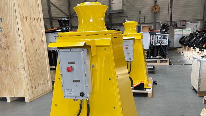 Replacing-old-capstans-for-Sweden