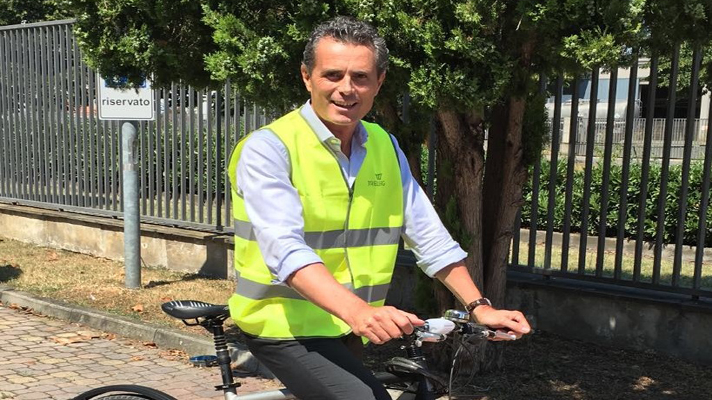 Dario-Porta-biking to-work-2016