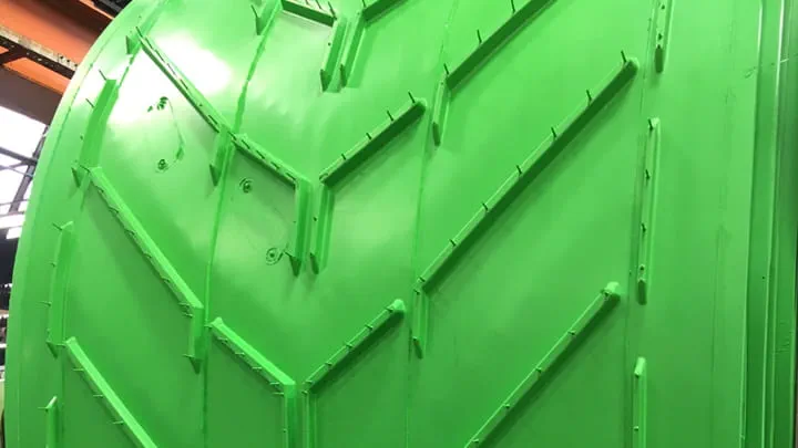 Green Chevron conveyor belt