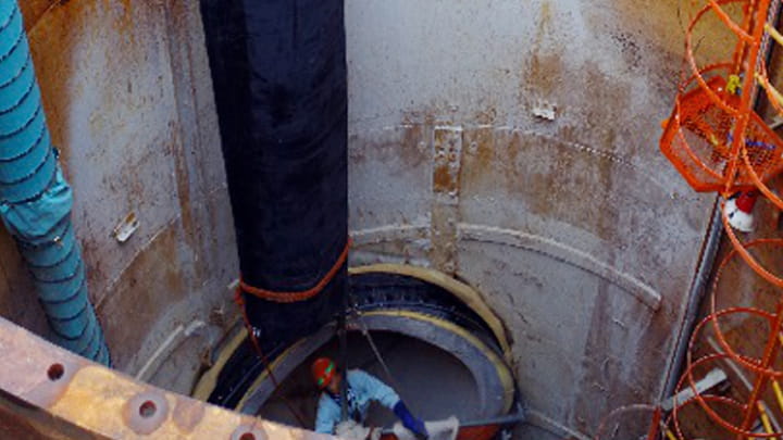 Pillow shaped plugs inserting