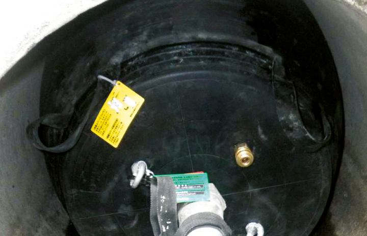  Protection sleeves for plugs