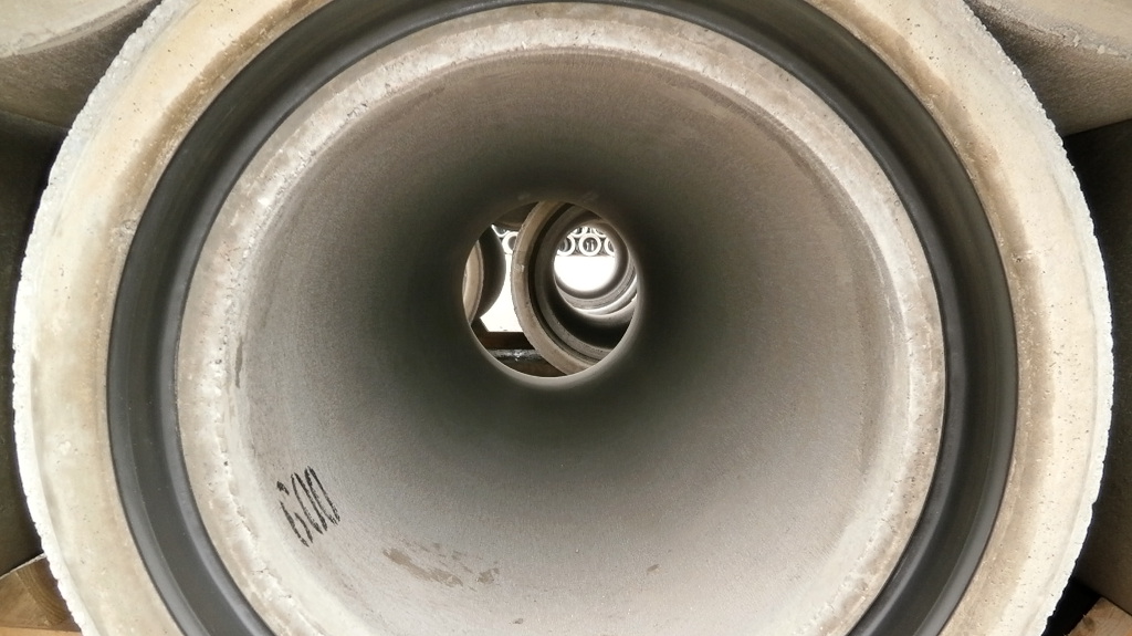 Trelleborg 165 in a concrete pipe