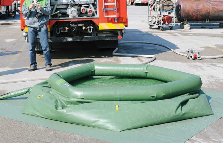 Rescue_Water_tanks_Self_supporting_interceptive_tanks_BAC_RAR_banner_720x464_72dpi