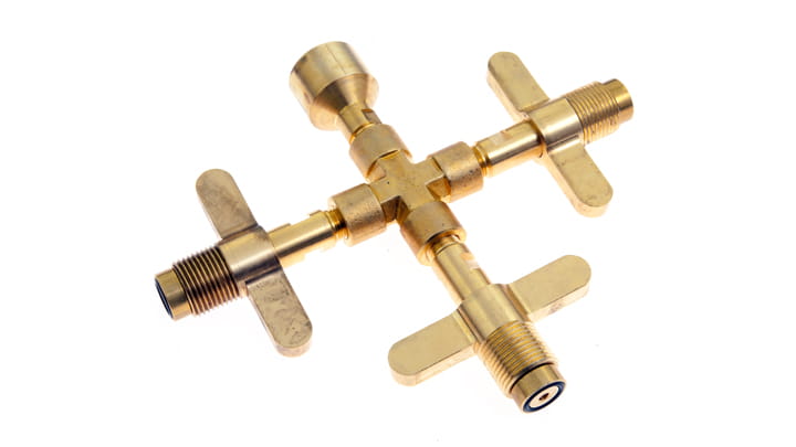 Triple connector for compressed air cylinders 1.2 kg