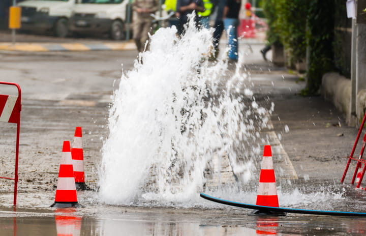 Webinar - water damage street