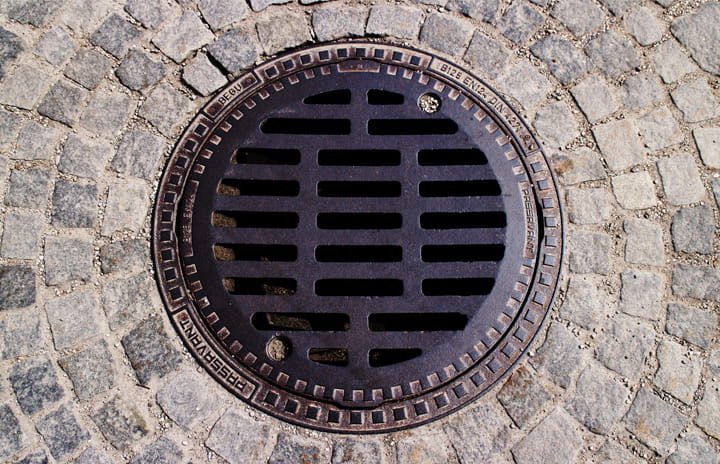 Tapa de pozo de registro
