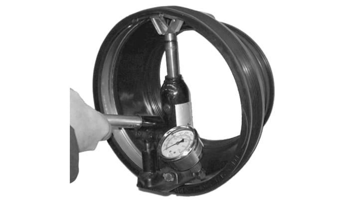 Toggle style connectors (Jack-In Style)